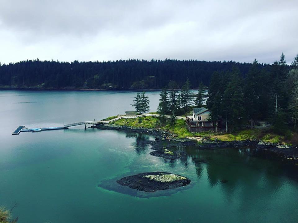 Gowlland Harbour Resort Heriot Bay Exterior foto